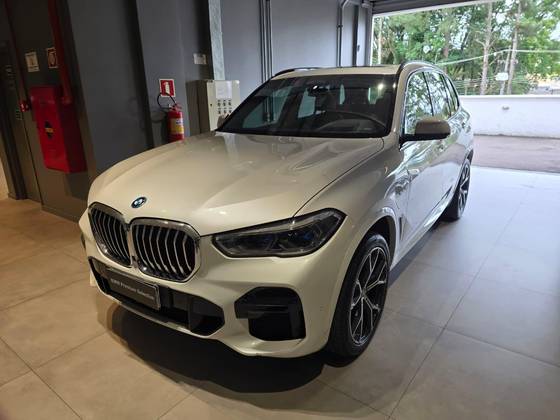 BMW X5 3.0 I6 TURBO HÍBRIDO XDRIVE45E M SPORT AUTOMÁTICO